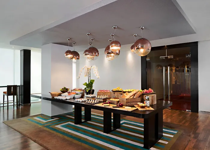 Courtyard By Marriott 4* Bangkok