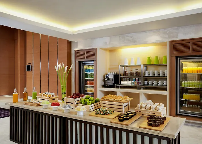 Courtyard By Marriott Hotel