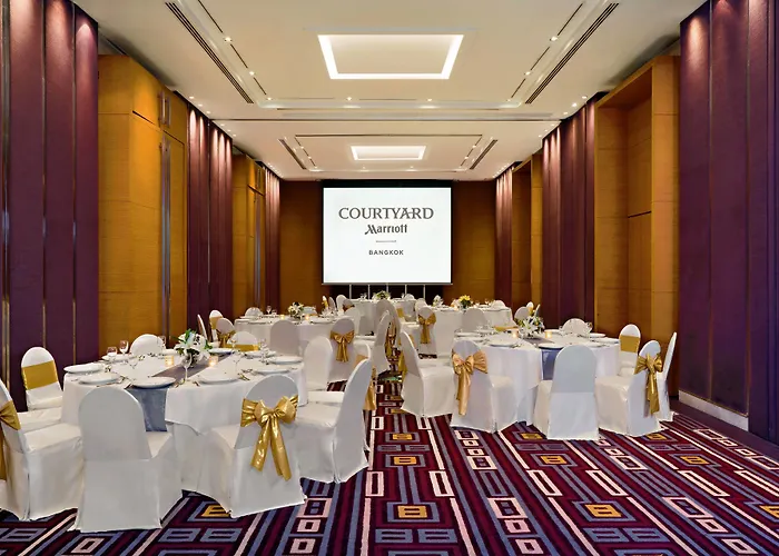 Courtyard By Marriott Bangkok