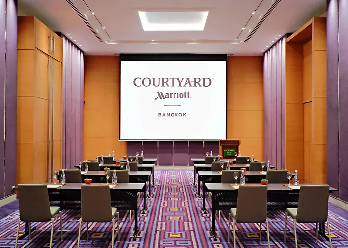 Hotel Courtyard By Marriott