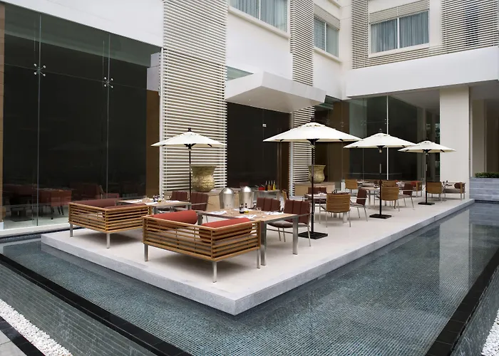 Hotel Courtyard By Marriott 4*