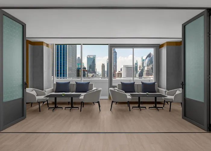 Courtyard By Marriott 4* Bangkok