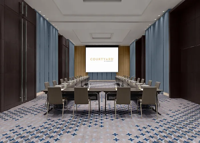 Courtyard By Marriott Bangkok