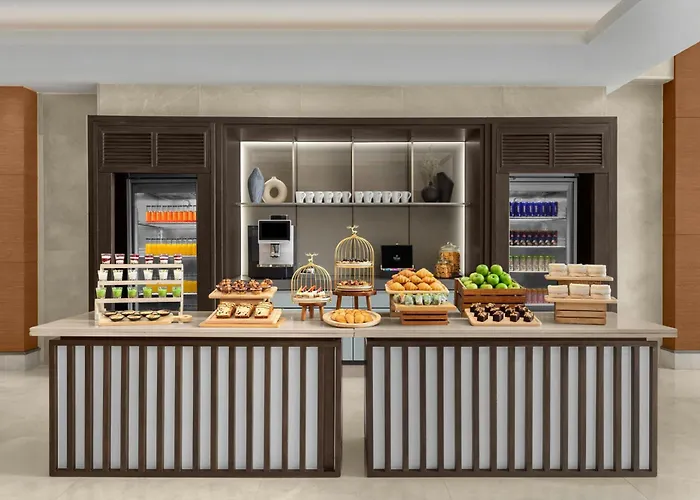 Courtyard By Marriott Hotel 4*